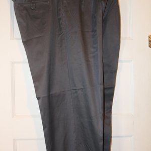 Men's Cuffed Slacks